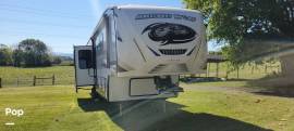 2022 Cherokee Arctic Wolf 3810SUITE, $ 44,999