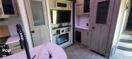 2022 Cherokee Arctic Wolf 3810SUITE, $ 44,999