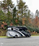 2017 Thor Motor Coach Synergy SP24, $ 67,999