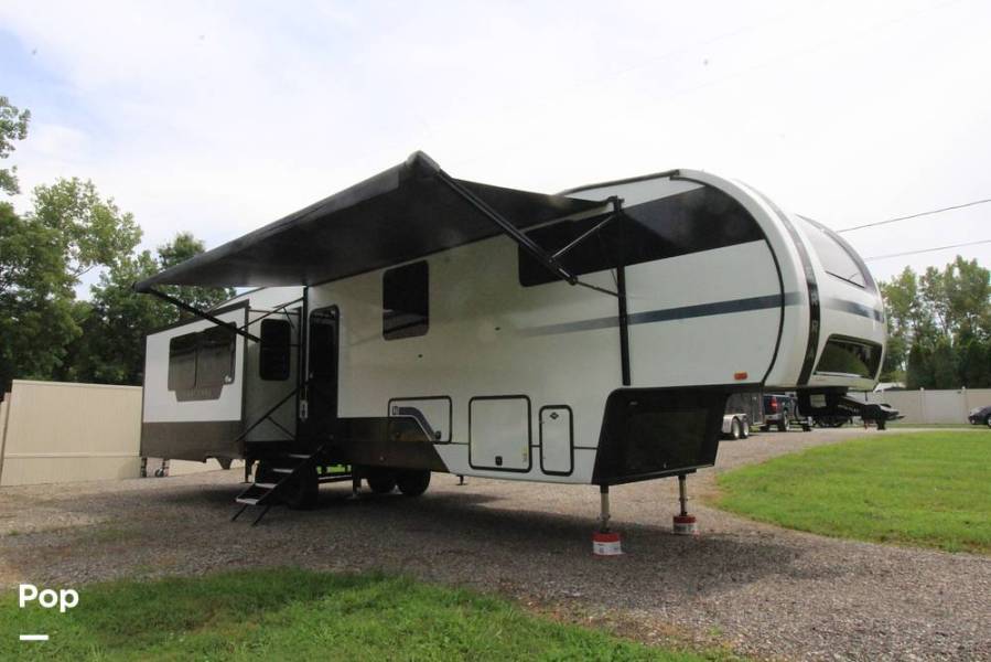 2025 Heartland Corterra CT3.7, $ 74,350