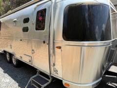 2017 Airstream Flying Cloud 25 Rear Bed, $ 69,000