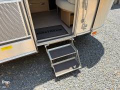 2017 Airstream Flying Cloud 25 Rear Bed, $ 69,000