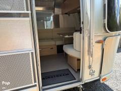 2017 Airstream Flying Cloud 25 Rear Bed, $ 69,000