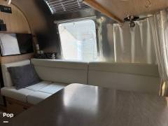 2017 Airstream Flying Cloud 25 Rear Bed, $ 69,000