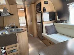 2017 Airstream Flying Cloud 25 Rear Bed, $ 69,000
