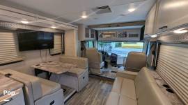 2022 Thor Motor Coach A.C.E. 32.3, $ 132,000