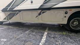2022 Thor Motor Coach A.C.E. 32.3, $ 132,000