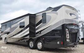 2017 Monaco Diplomat 43S, $ 195,000