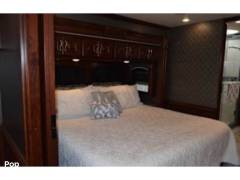 2017 Monaco Diplomat 43S, $ 195,000