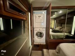 2016 Newmar Ventana 4381, $ 217,000