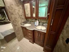 2016 Newmar Ventana 4381, $ 217,000