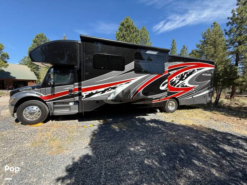 2021 Entegra Coach Accolade 37TS, $ 189,900