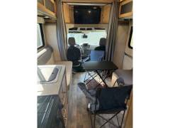 2017 Winnebago Fuse 23T, $ 52,900