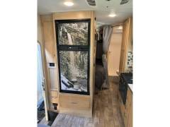 2017 Winnebago Fuse 23T, $ 52,900