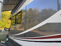 2017 Winnebago Fuse 23T, $ 52,900