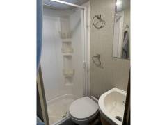 2017 Winnebago Fuse 23T, $ 52,900