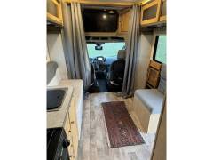 2017 Winnebago Fuse 23T, $ 52,900