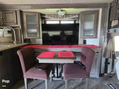 2019 Winnebago Sightseer 33C, $ 87,400