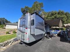 2019 Winnebago Sightseer 33C, $ 87,400