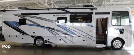 2024 Thor Motor Coach Hurricane 34R, $ 169,900