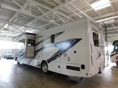 2024 Thor Motor Coach Hurricane 34R, $ 169,900