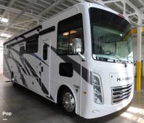 2024 Thor Motor Coach Hurricane 34R, $ 169,900