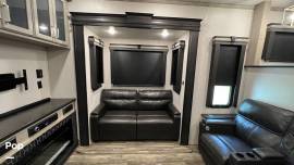 2021 Keystone Alpine 3790FK, $ 54,750