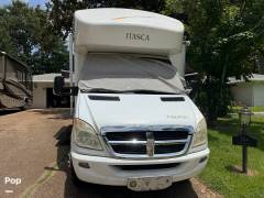 2008 Itasca Navion 24H, $ 31,000