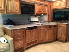 2010 Tiffin Phaeton 42QBH, $ 123,000