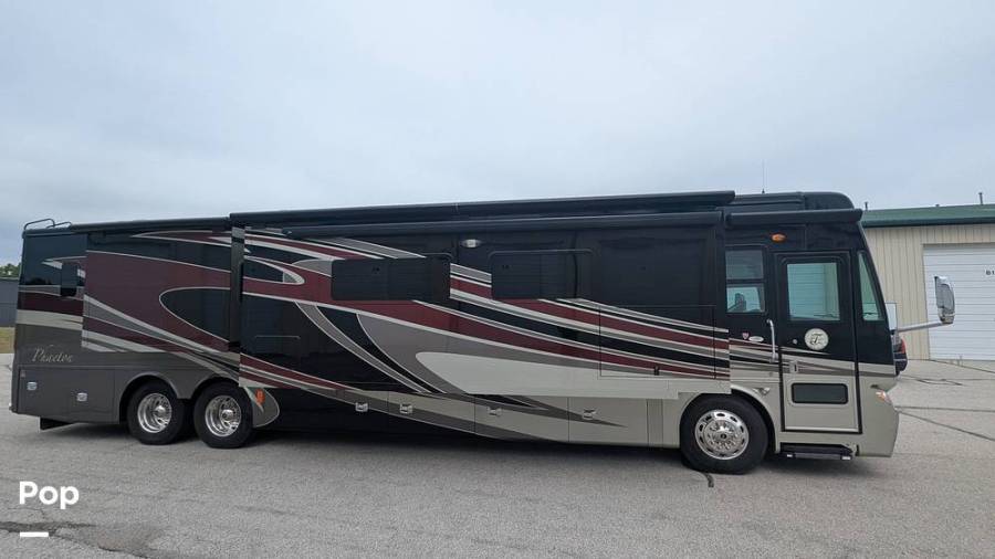 2014 Tiffin Phaeton 42LH, $ 189,000
