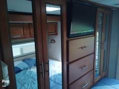 2012 Coachmen Concord 300TS, $ 45,000