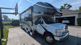 2020 Thor Motor Coach Quantum WS31, $ 79,000