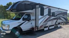 2020 Thor Motor Coach Quantum WS31, $ 79,000