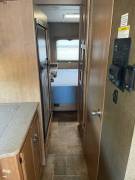 2015 Thor Motor Coach Hurricane 27K, $ 30,000
