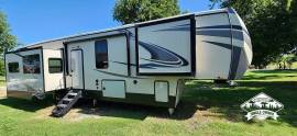 2021 Forest River Sandpiper 368FBDS, $ 52,000