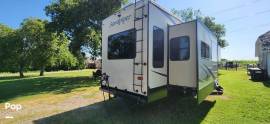 2021 Forest River Sandpiper 368FBDS, $ 52,000