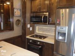 2018 Vanleigh RV Beacon 40FLB, $ 69,900