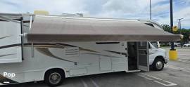 2013 Thor Motor Coach Four Winds 31L, $ 35,400
