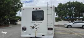 2013 Thor Motor Coach Four Winds 31L, $ 35,400