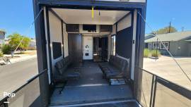 2021 Dutchmen Voltage 4225 Toy Hauler, $ 76,000