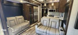 2021 Dutchmen Voltage 4225 Toy Hauler, $ 76,000