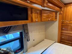 2006 Newmar Essex 4104, $ 85,000