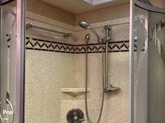 2006 Newmar Essex 4104, $ 85,000