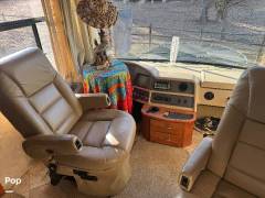 2008 Monaco Knight 40SKQ, $ 68,000