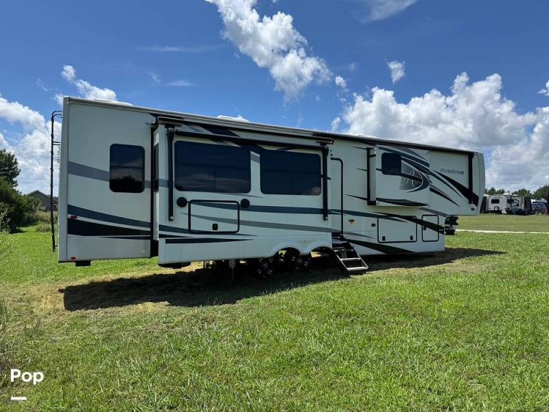 2022 Forest River Riverstone 39RKFB, $ 85,999