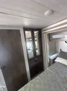 2022 Wildwood Grand Lodge 42DL, $ 35,500