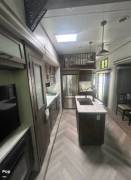 2022 Wildwood Grand Lodge 42DL, $ 35,500