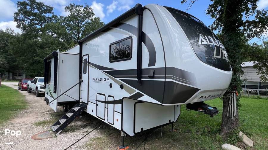 2024 Alliance RV Paradigm 395DS, $ 106,000