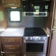 2020 Jayco Eagle 30.5CKTS, $ 31,900