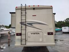 2015 Winnebago Vista 27N, $ 44,000